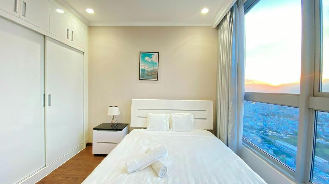 Apartment King House Saigon- Vinhome Park *